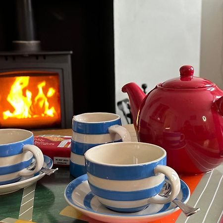 Artists' Cottages Harrogate Extérieur photo
