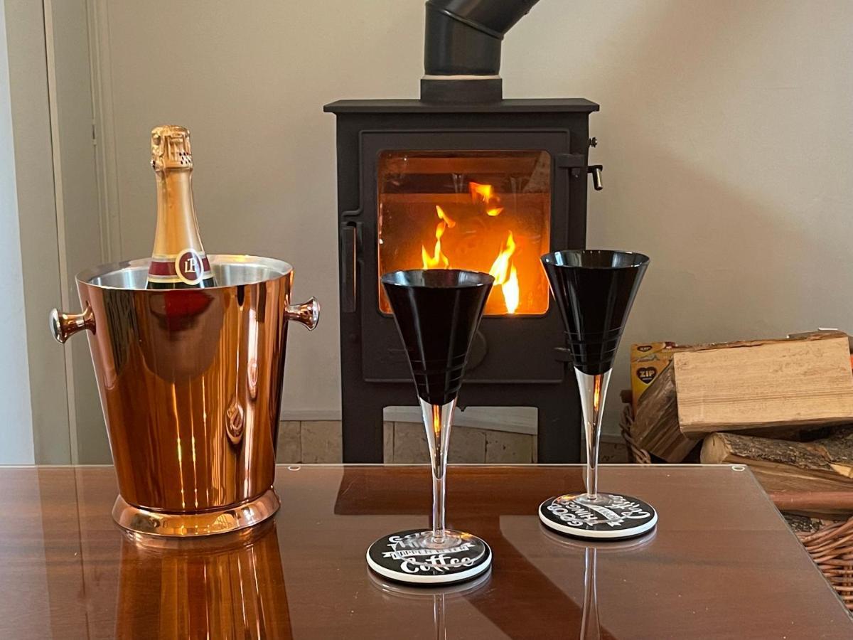 Artists' Cottages Harrogate Extérieur photo